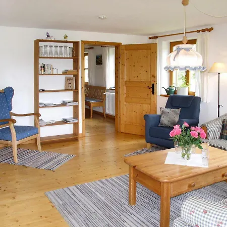 Bauernhaus Marianne 100s *